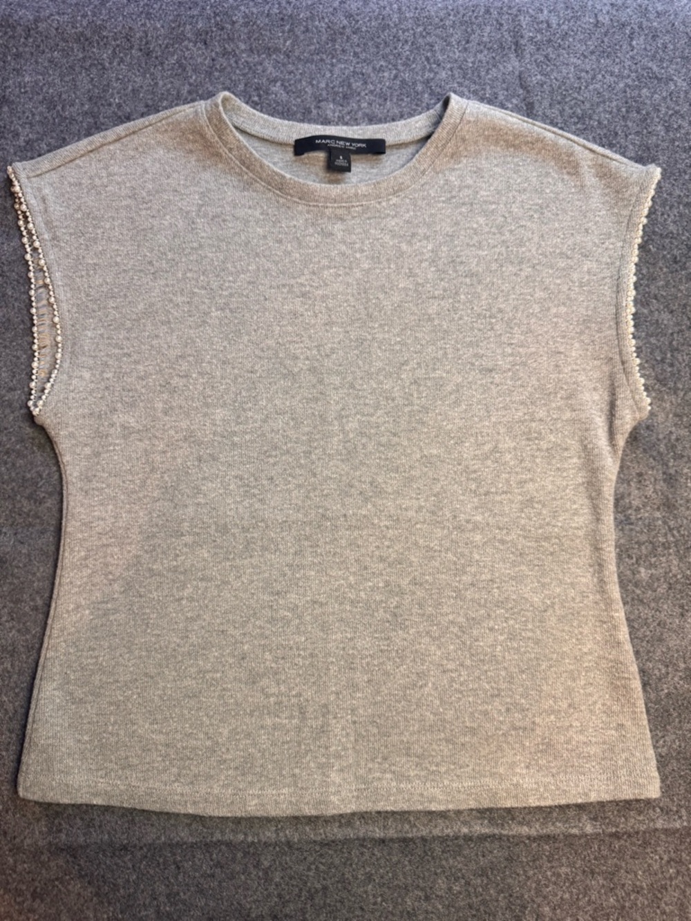 Marc New York Gray Knit Cap Sleeve Top
